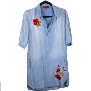 Saks Fifth Avenue Blue Chambray Floral Embroidered Lyocell Summer Dress sz Small